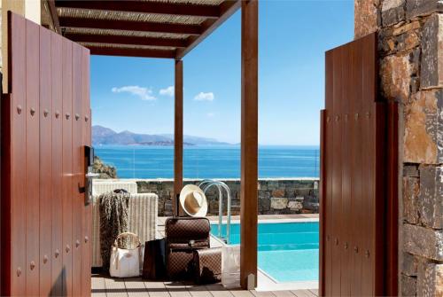 48 фото отеля Daios Cove Luxury Resort & Villas 5* 