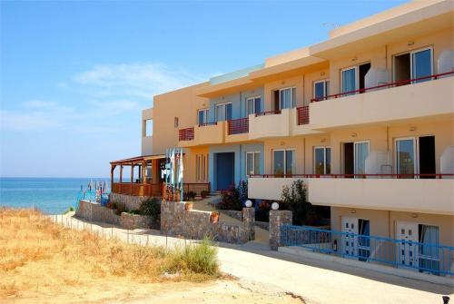 1 фото отеля Danaos Beach Apartments 2* 