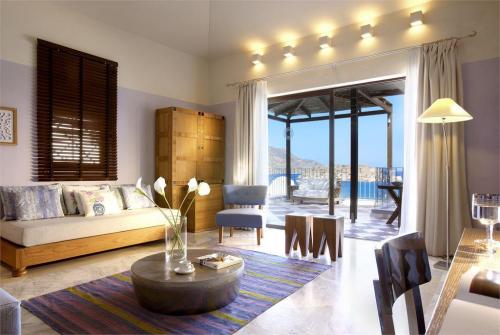 9 фото отеля Domes Of Elounda All Suites & Villas Beach Resort 5* 