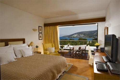 14 фото отеля Elounda Beach Comfort Vip Premium Club 5* 