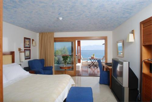 22 фото отеля Elounda Beach Comfort Vip Premium Club 5* 