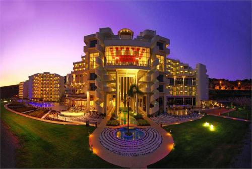 3 фото отеля Elysium Resort & Spa 5* 