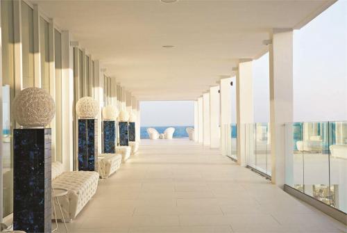 18 фото отеля Grecotel White Palace Luxury Resort 5* 