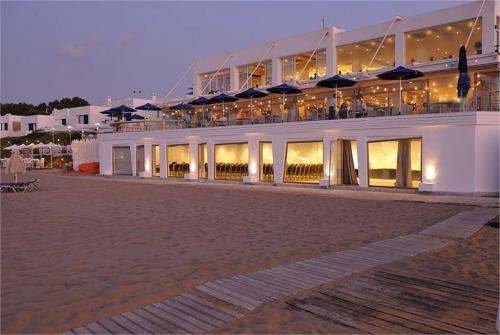 64 фото отеля Knossos Beach Bungalows & Suites 4* 