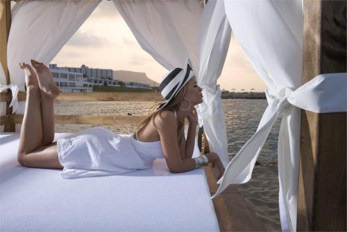 71 фото отеля Knossos Beach Bungalows & Suites 4* 