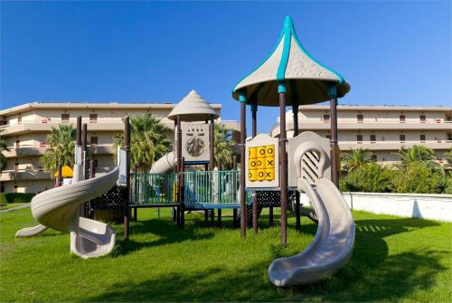 17 фото отеля Sun Beach Resort Complex 4* 