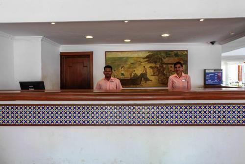 4 фото отеля Radisson Goa Candolim 4* 
