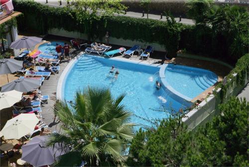 5 фото отеля Acapulco 4* 