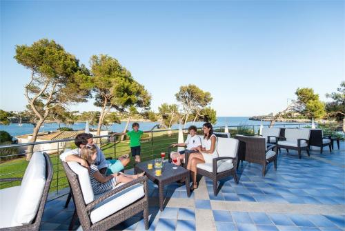 52 фото отеля Blau Porto Petro Beach Resort & Spa 5* 