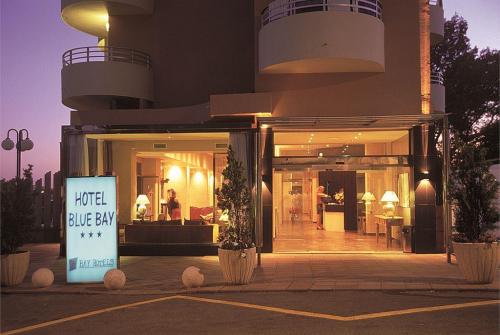 5 фото отеля Blue Bay Hotel 3* 