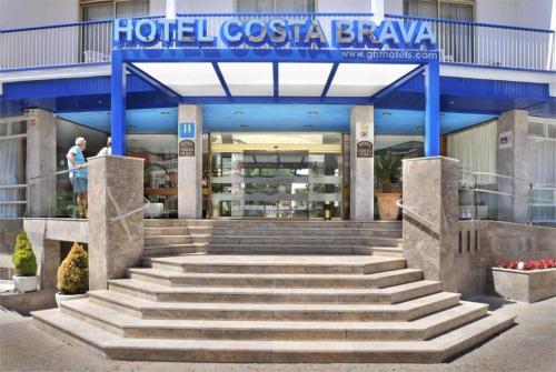 4 фото отеля Costa Brava Tossa 3* 
