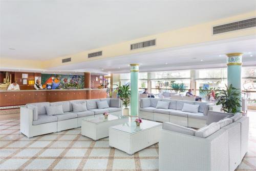 2 фото отеля Globales Tamaimo Tropical Apartamentos 3* 