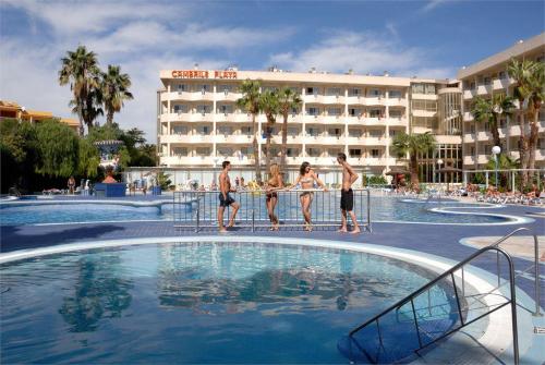 2 фото отеля H10 Cambrils Playa 4* 