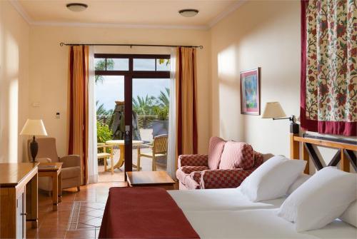6 фото отеля Melia Jardines Del Teide 4* 