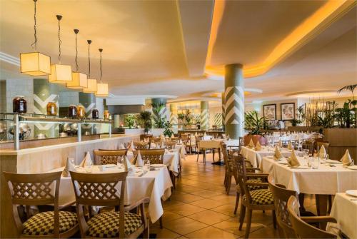 31 фото отеля Sheraton La Caleta Resort & Spa 5* 