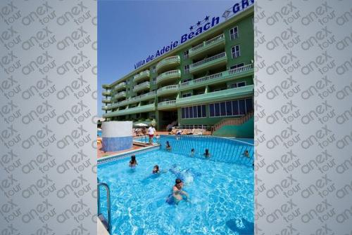 4 фото отеля Villa Adeje Beach 3* 