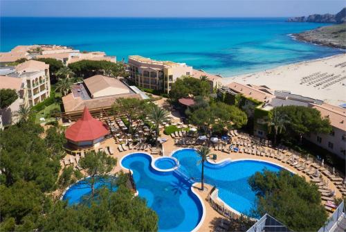 6 фото отеля Viva Cala Mesquida Resort 4* 