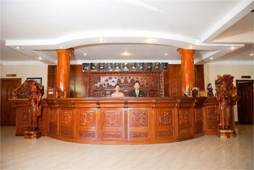 5 фото отеля Golden Sand Hotel 3* 