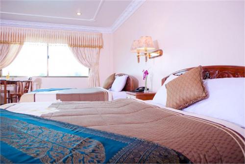 8 фото отеля Golden Sand Hotel 3* 