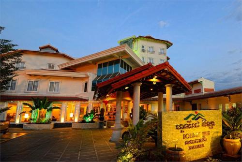 1 фото отеля Holiday Villa Nataya Hotel 4* 