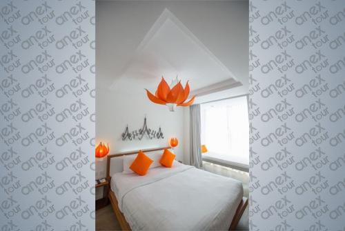 7 фото отеля Oc Boutique Hotel 4* 