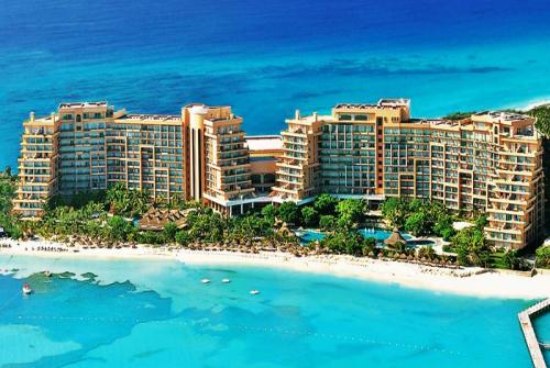 1 фото отеля Fiesta Americana Grand Coral Beach Cancun 5* 