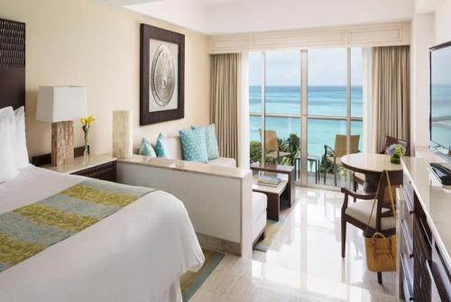 10 фото отеля Fiesta Americana Grand Coral Beach Cancun 5* 