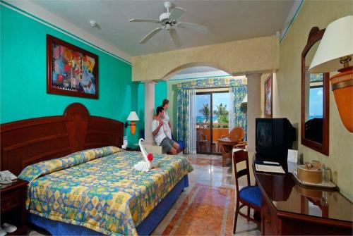 3 фото отеля Grand Bahia Principe Tulum Resort 5* 