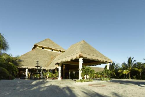 2 фото отеля Grand Palladium Riviera Resort 5* 