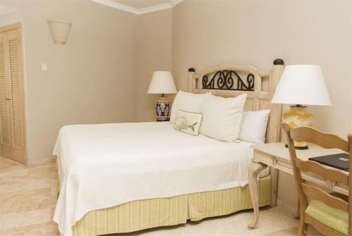 11 фото отеля Sandos Cancun Luxury Expirience Resort 5* 