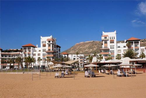 3 фото отеля Atlas Marina Beach Suites & Spa Hotel 5* 