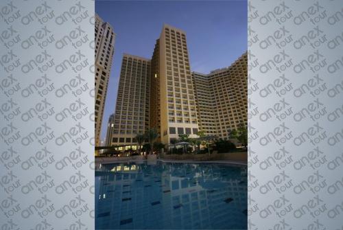 2 фото отеля Amwaj Rotana Jumeirah Beach 5* 