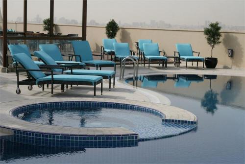 8 фото отеля Auris Plaza Hotel Al Barsha 5* 