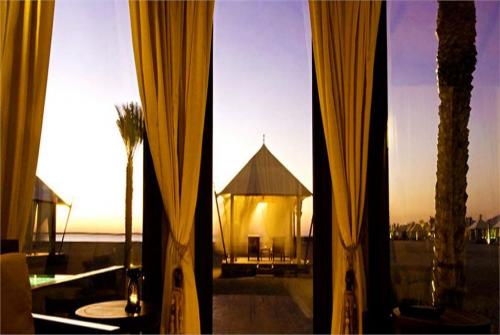 2 фото отеля Banyan Tree Ras Al Khaimah Beach Resort 5* 