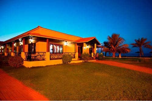 15 фото отеля Barracuda Beach Resort Umm Al Quwain 3* 