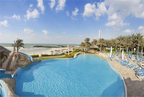 1 фото отеля Coral Beach Resort Sharjah 4* 