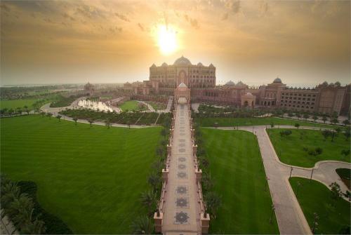 3 фото отеля Emirates Palace 5* 