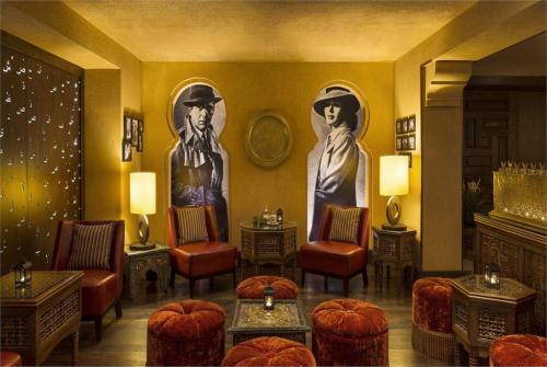 19 фото отеля Four Points Sheikh Zayed Road Hotel 4* 