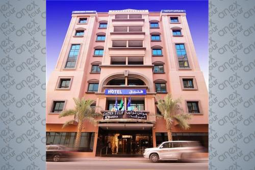 1 фото отеля Golden Tulip Al Barsha 4* 