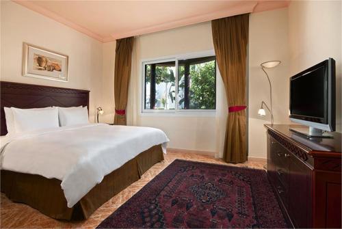17 фото отеля Hilton Fujairah 5* 