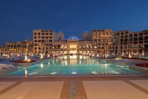 1 фото отеля Hilton Ras Al Khaimah Resort & Spa 5* 