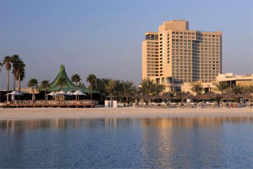 1 фото отеля Intercontinental Hotel Abu Dhabi 5* 
