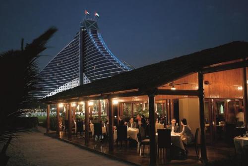 18 фото отеля Jumeirah Beach Hotel 5* 