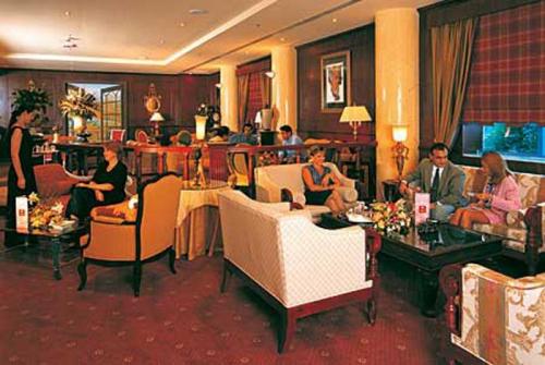 4 фото отеля Metropolitan Deira 4* 