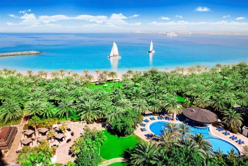 4 фото отеля Sheraton Jumeirah Beach 5* 