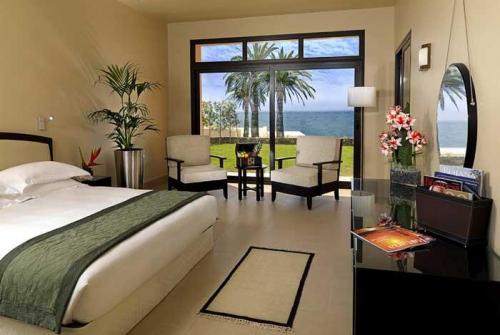 12 фото отеля The Cove Rotana Resort 5* 