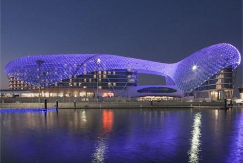 1 фото отеля Yas Viceroy Hotel Abu Dhabi 5* 