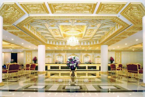 3 фото отеля Adriatic Palace Bangkok Hotel 4* 