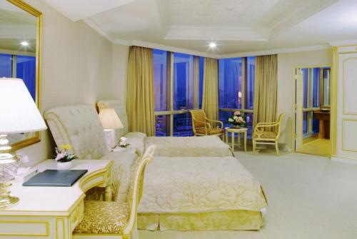 5 фото отеля Adriatic Palace Bangkok Hotel 4* 