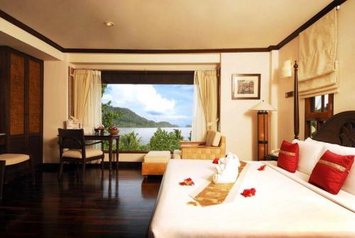 17 фото отеля Aiyapura Resort & Spa 5* 